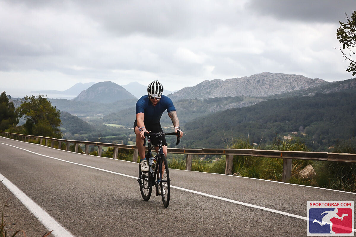 David cycling in the Mallorca mountains